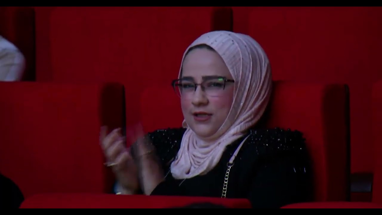 فرقة سومريات - اغنية دكة خزعلية - من حفل مسرح الجامعة مهرجان الربيع في الموصل