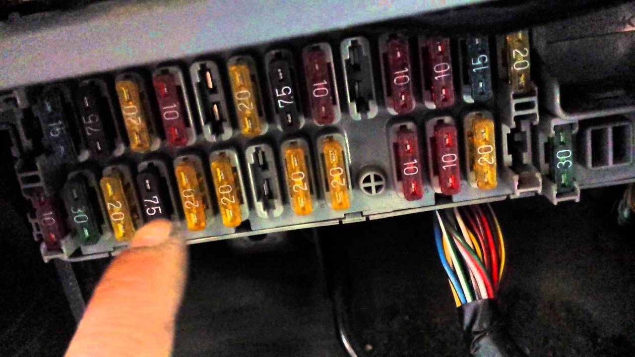 Honda civic Dome light not working? Easy fixed.
