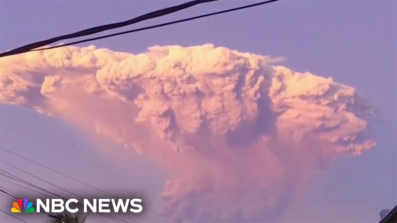 Volcano erupts in Indonesia, grounding flights and forcing evacuations