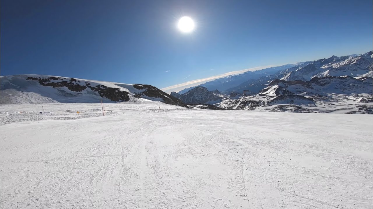 Cervinia Skiing 2022