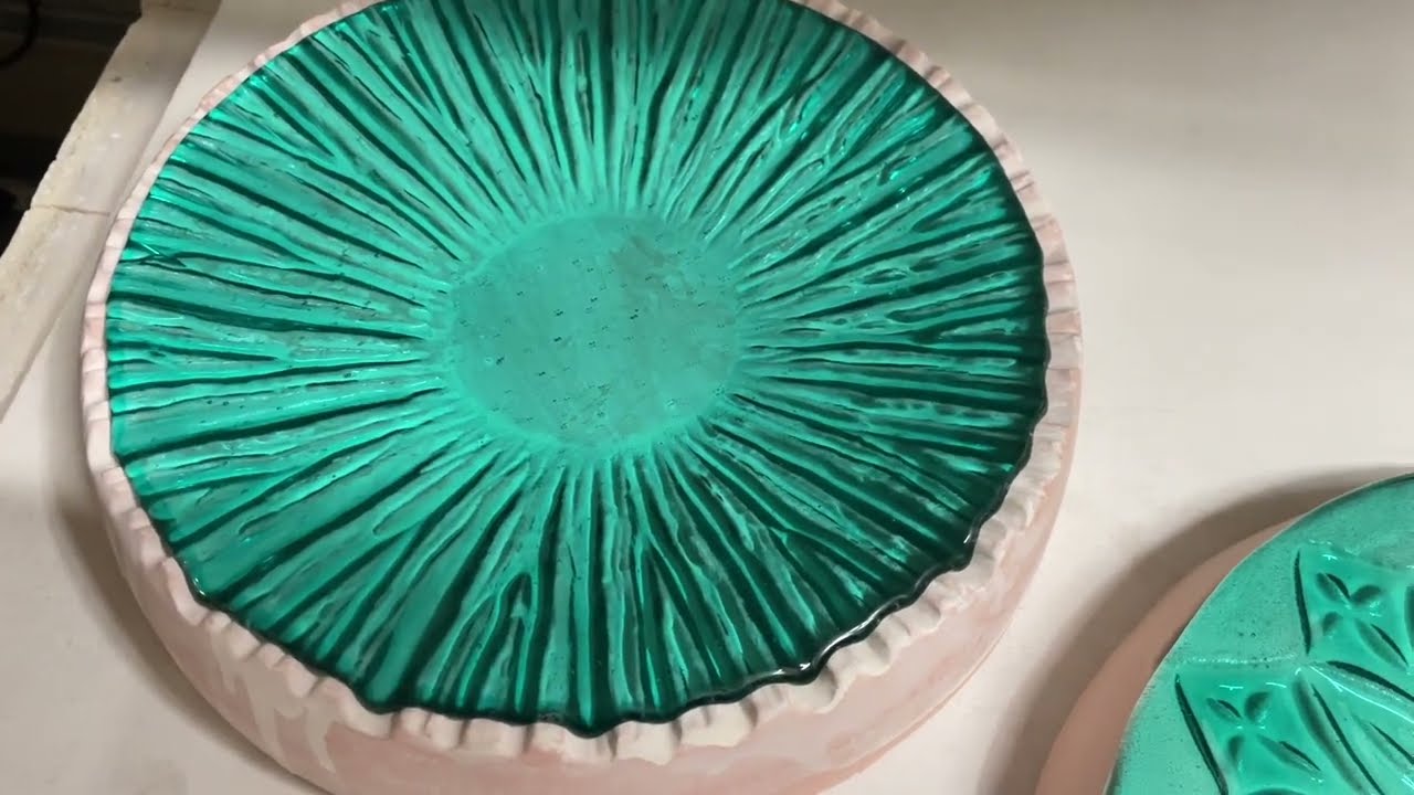 Trying Out a Few New-To-Me Older #FusedGlass Molds