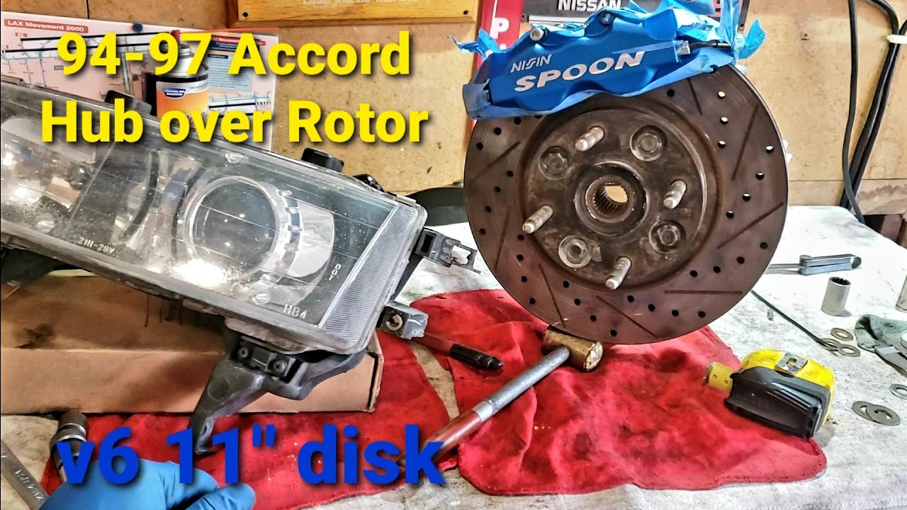 Суппорт Spoon Twin Block на ступице Accord 94-97 годов над ротором, макет.