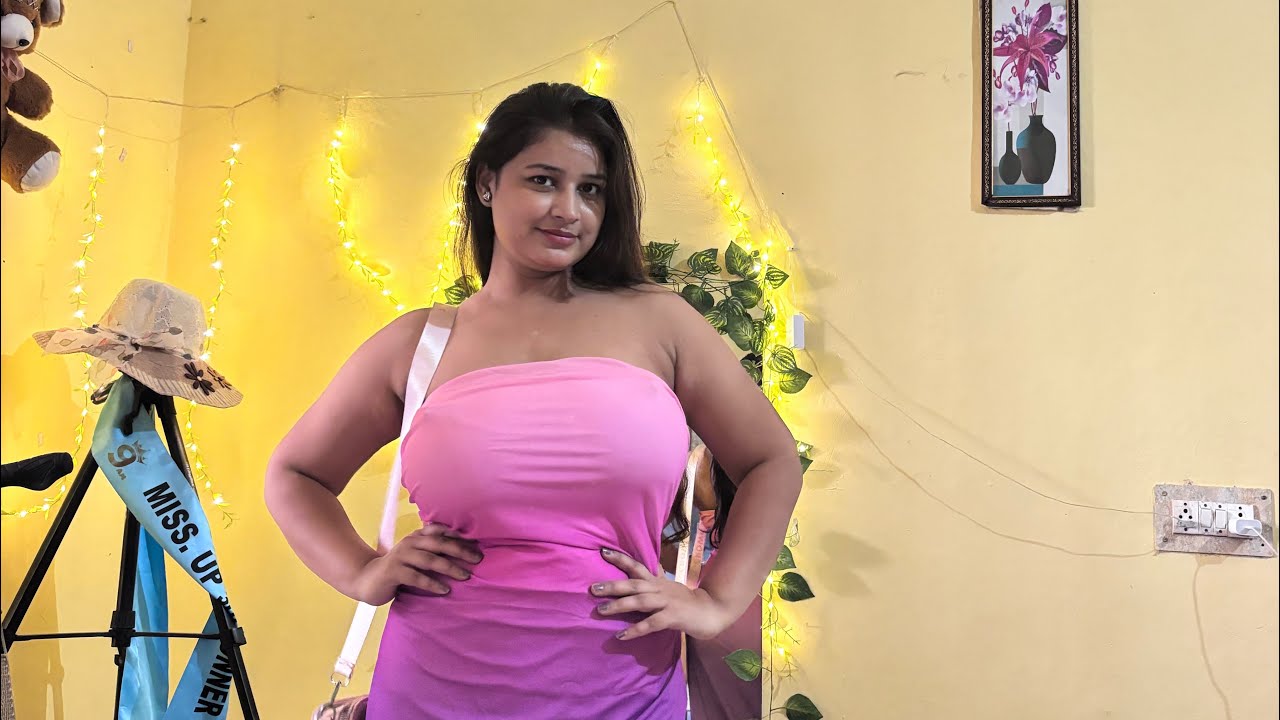 Mera new birthday 🎂 dress 🌸.#thvtanyasingh #tanyasinghvlog #vlog 