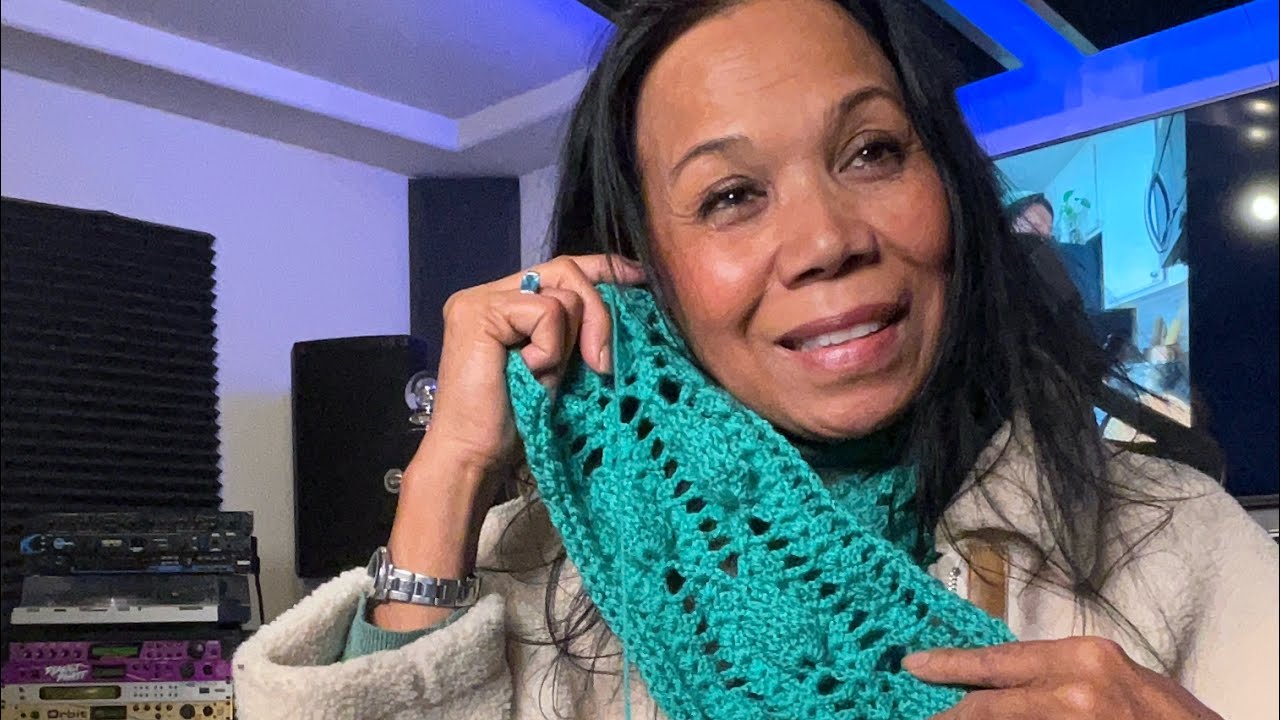 P-1, Crocheting Pineapple Pattern Scarf, #scarf, #crochetpattern, #crochet, #crochettutorial, #yarn