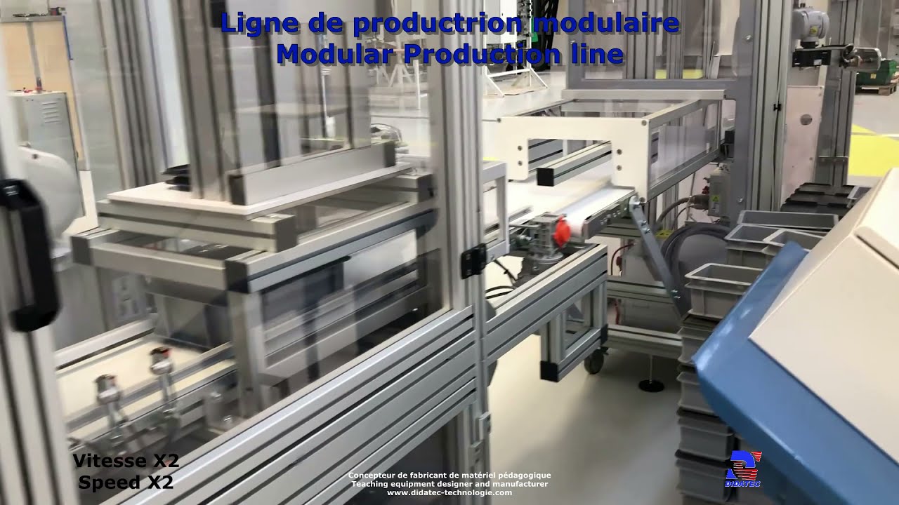 Ligne de production 4.0 automatisé avec bras robotisé