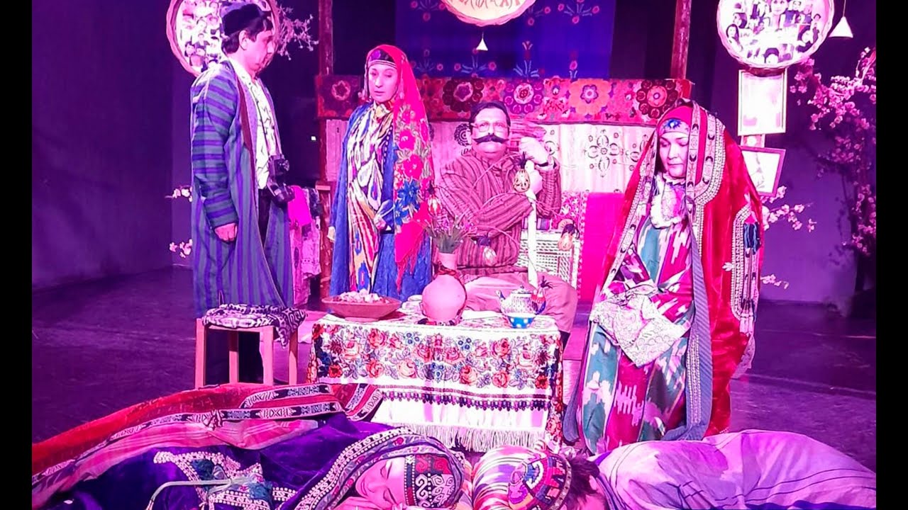 &laquo;Turon&raquo; davlat harbiy teatri aktyorlari sahnada