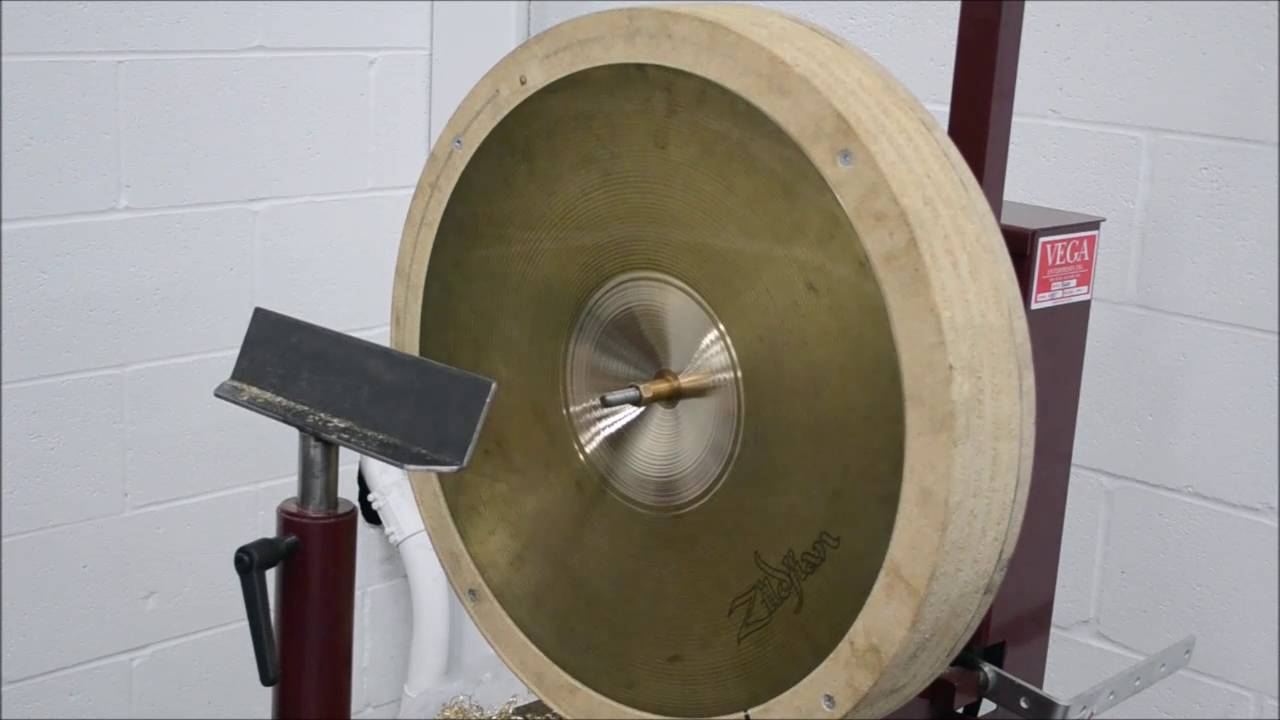 Steve Maxwell Vintage Drums - Cymbal Lathing Before And After!!