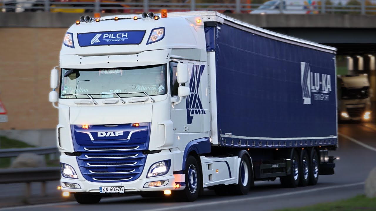 [ 4K ] Autumn Sunset Truck Spotting - UK Vol. 78: Cobham Services, M25