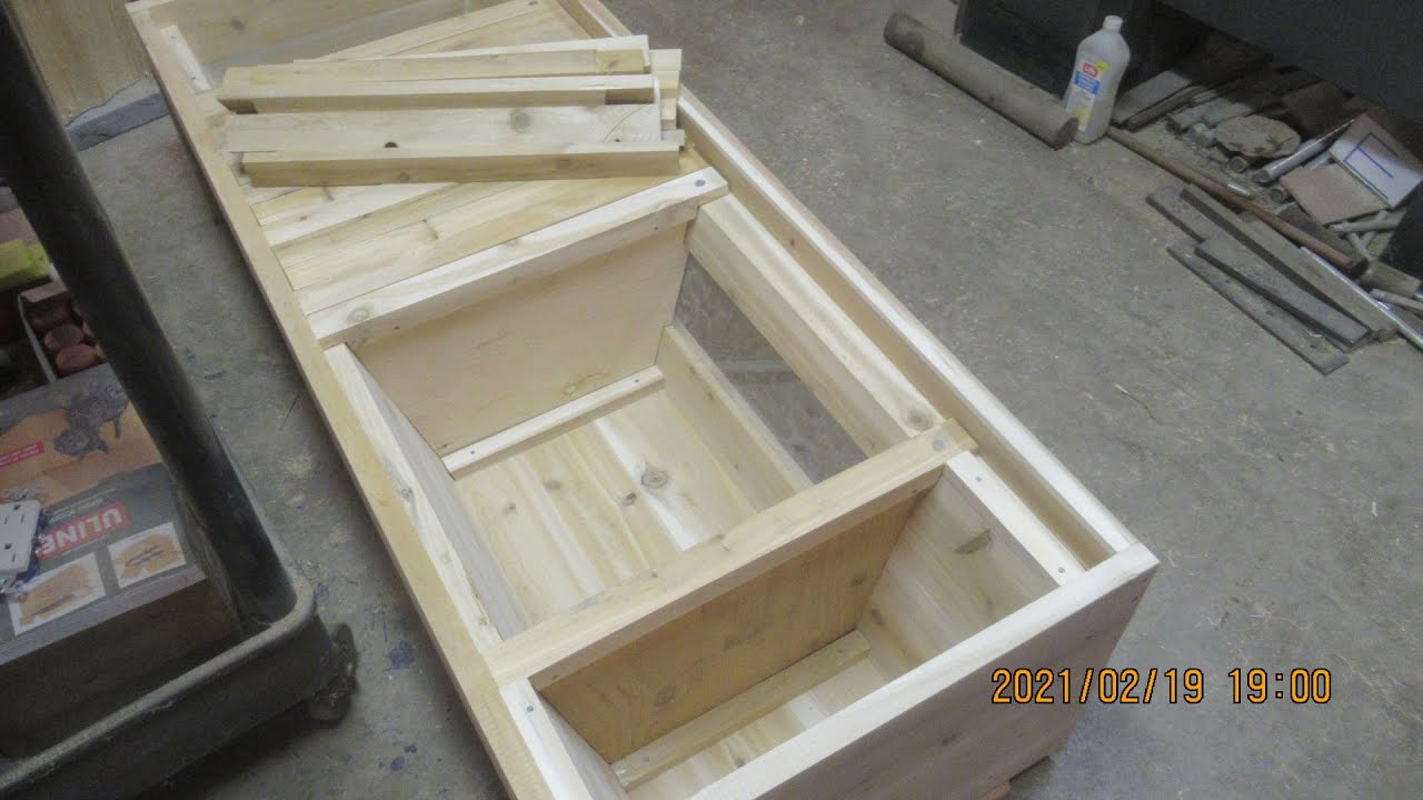 How to build a Kenyan Top Bar Beehive  Part # 1 2021 02 20