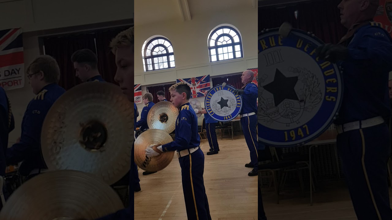 Musselburgh indoor 5th anniversary function ( craigneuk true defenders )