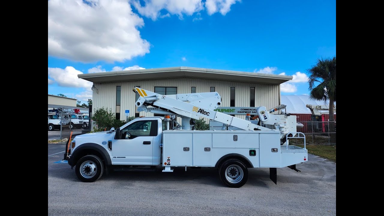 Altec AT41M Bucket Boom on 2019 Ford F550 4x2 Reg Cab Utility Truck - 88481 01-07-25