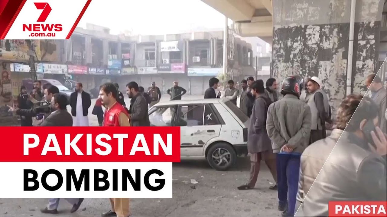 Suicide bombing kills five in Pakistan | 7NEWS