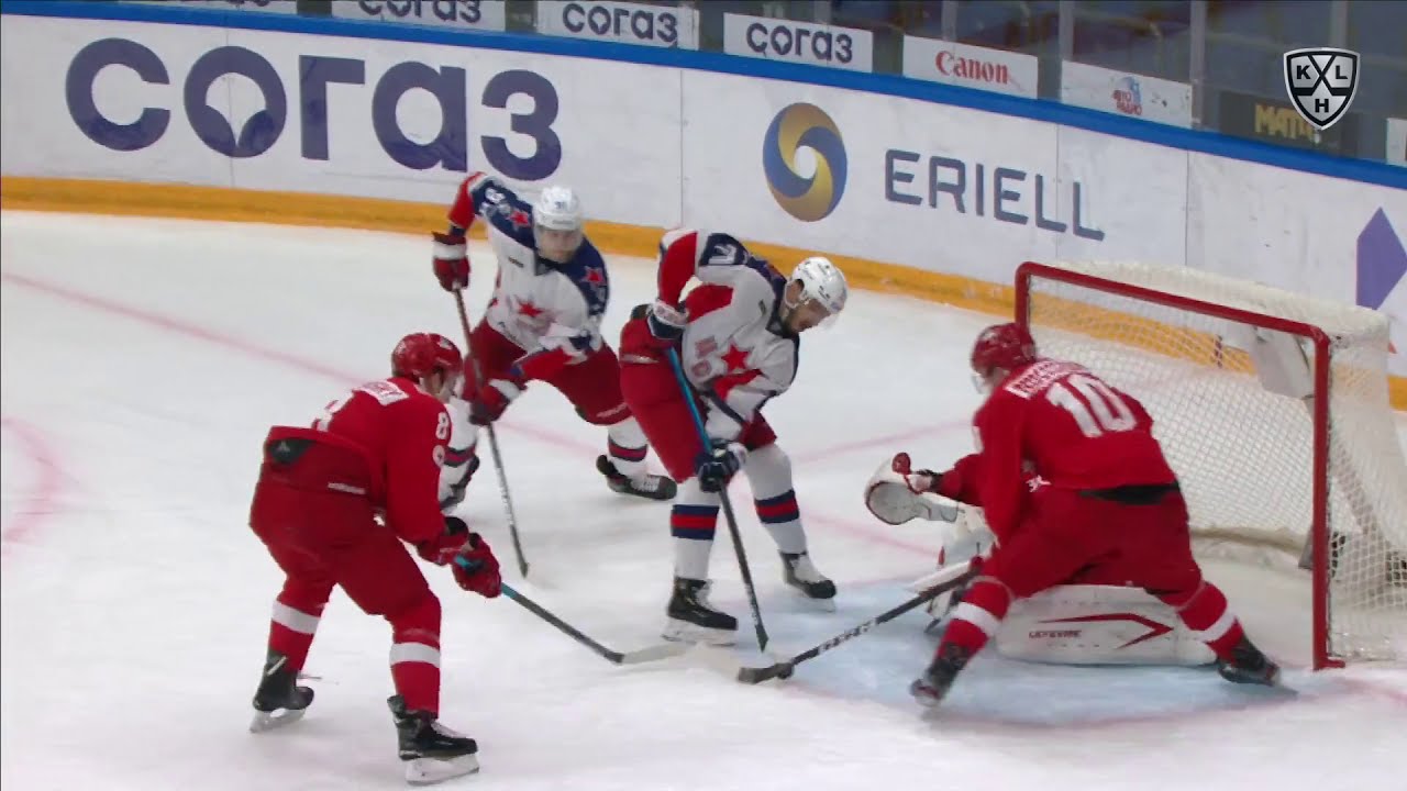 Hudacek stops Mamin closerange shot