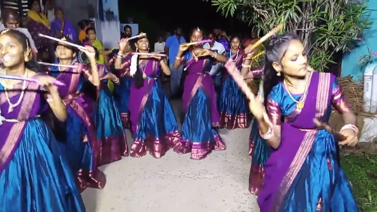 Sri satya sai Balavikas kolatam group parapuram 