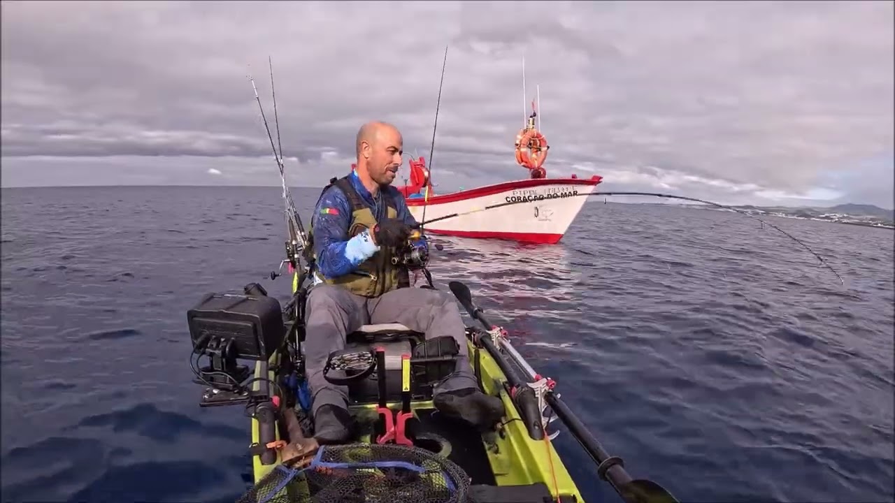 PESCA DE KAYAK   ENCOSTA POLICIA MARITIMA