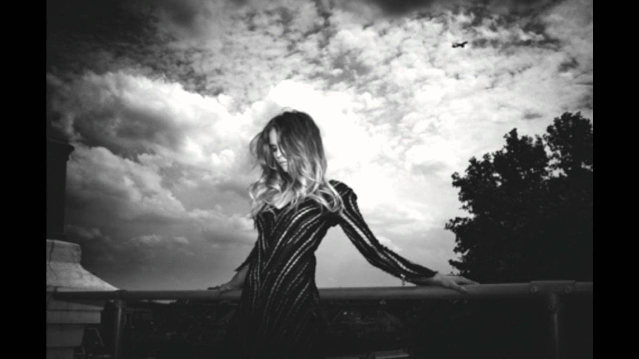 Kyla La Grange - Lambs
