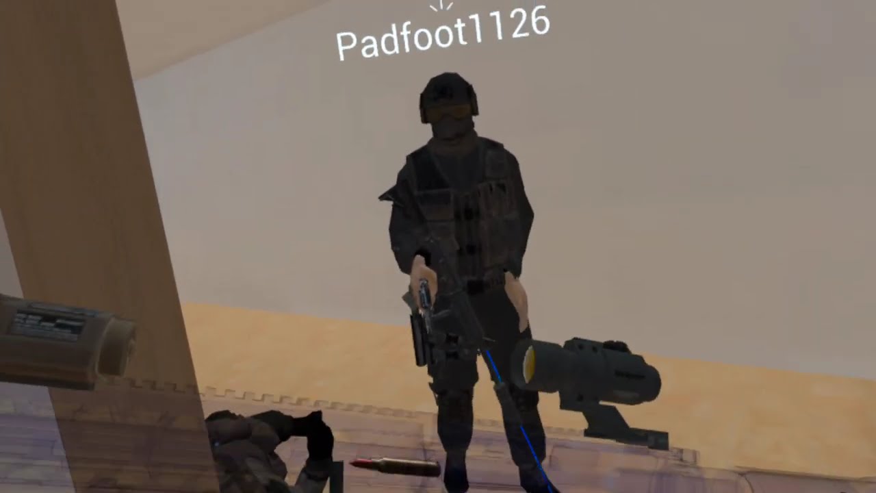 Training in Gun World VR.
