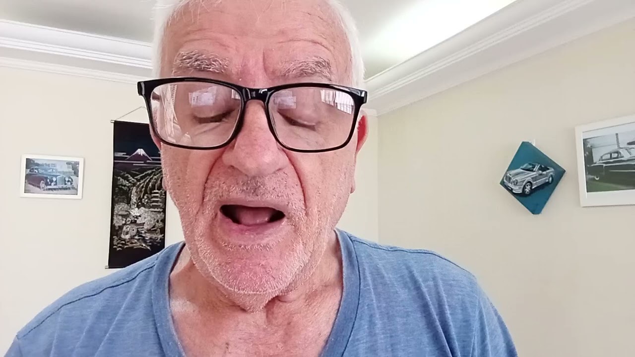 Pablo Picasso. É tudo especulação.