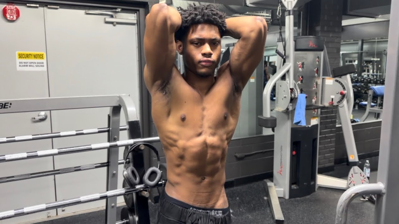 This Lift Was Insane Another Bench Pr, Idk Whats Going On… | Showing Yall What I Do Before The Gym |