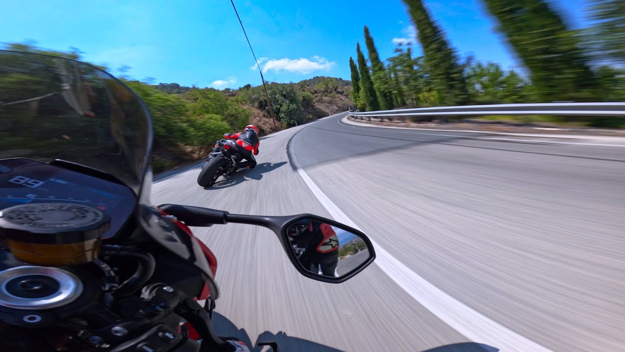 Triumph Street Triple 765RS is on fire🔥