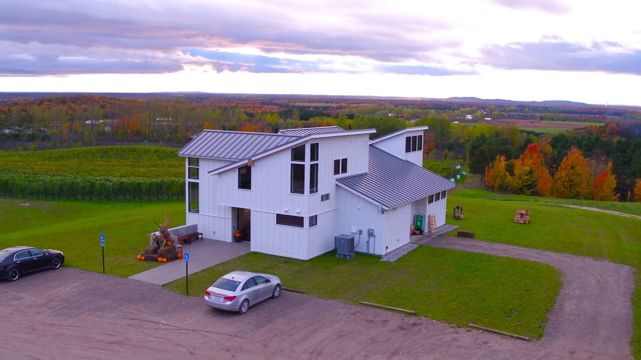 Rove Estate Vineyard & Winery Fall Colors