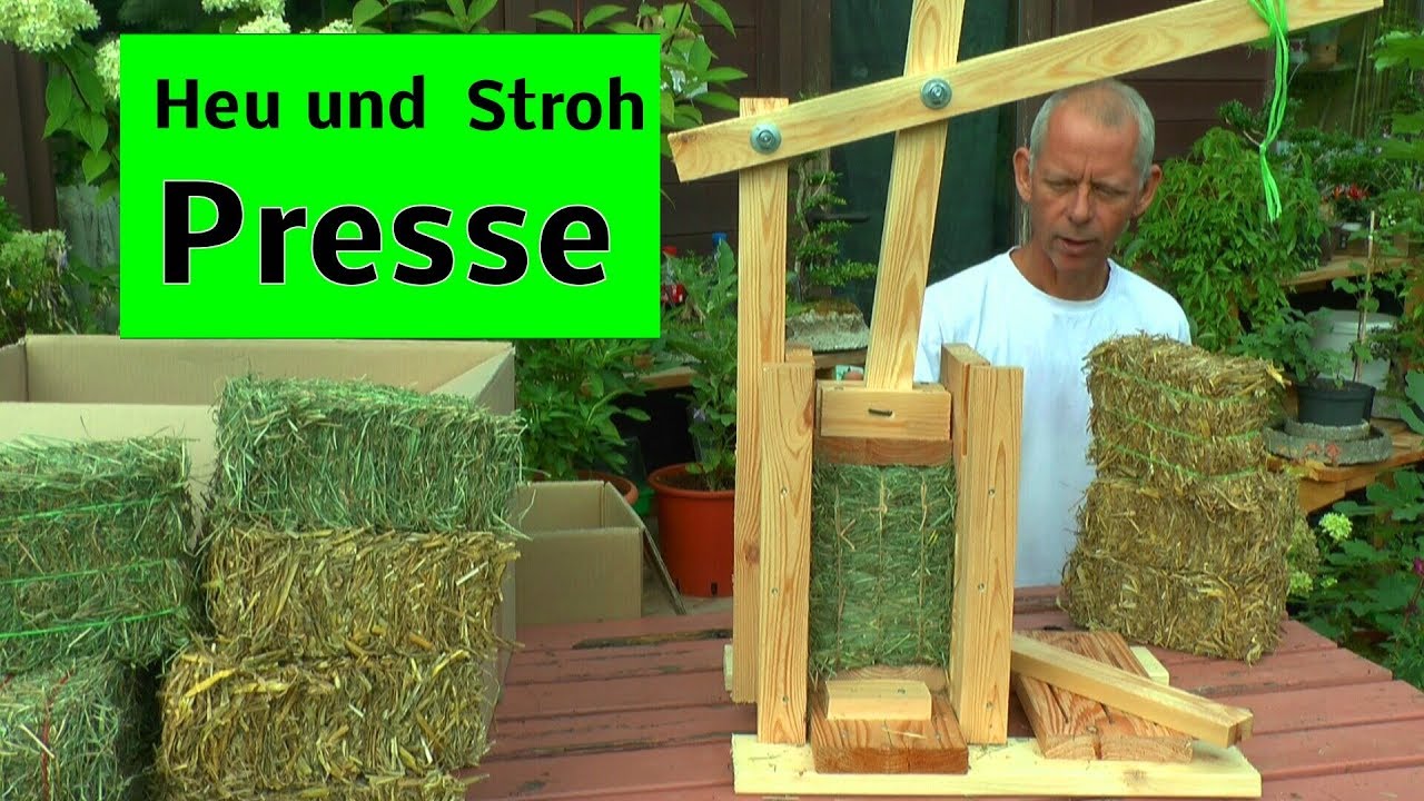 Unsere Heupresse am Start mit selbst gemachten Heu Heuballen pressen für die Meeris Hasen oder ander