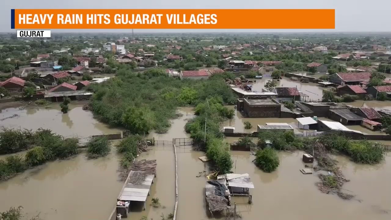 Gujarat Flood Alert: Suigam Village Hit by Heavy Rain, Connectivity Lost | News9