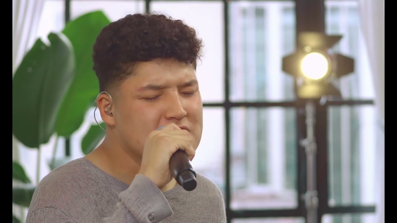 Oscar Hern&aacute;ndez - A Lo Mejor - (Live Sessions)