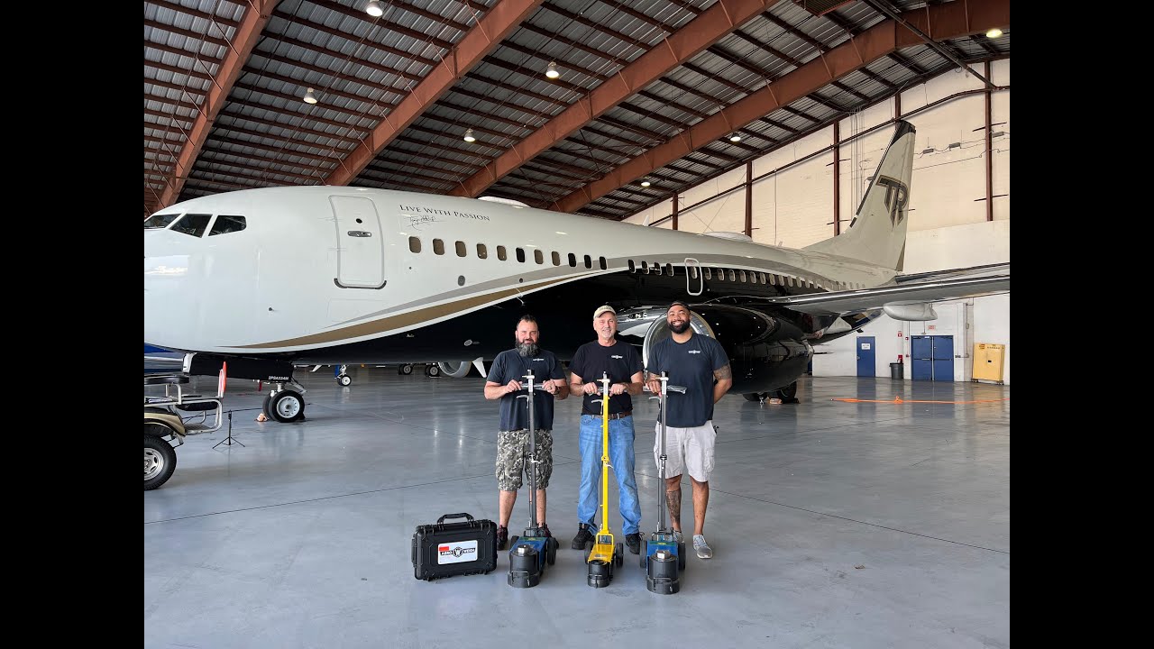 Weighing a Boeing 737 with the Jackson Under Axle Weighing System