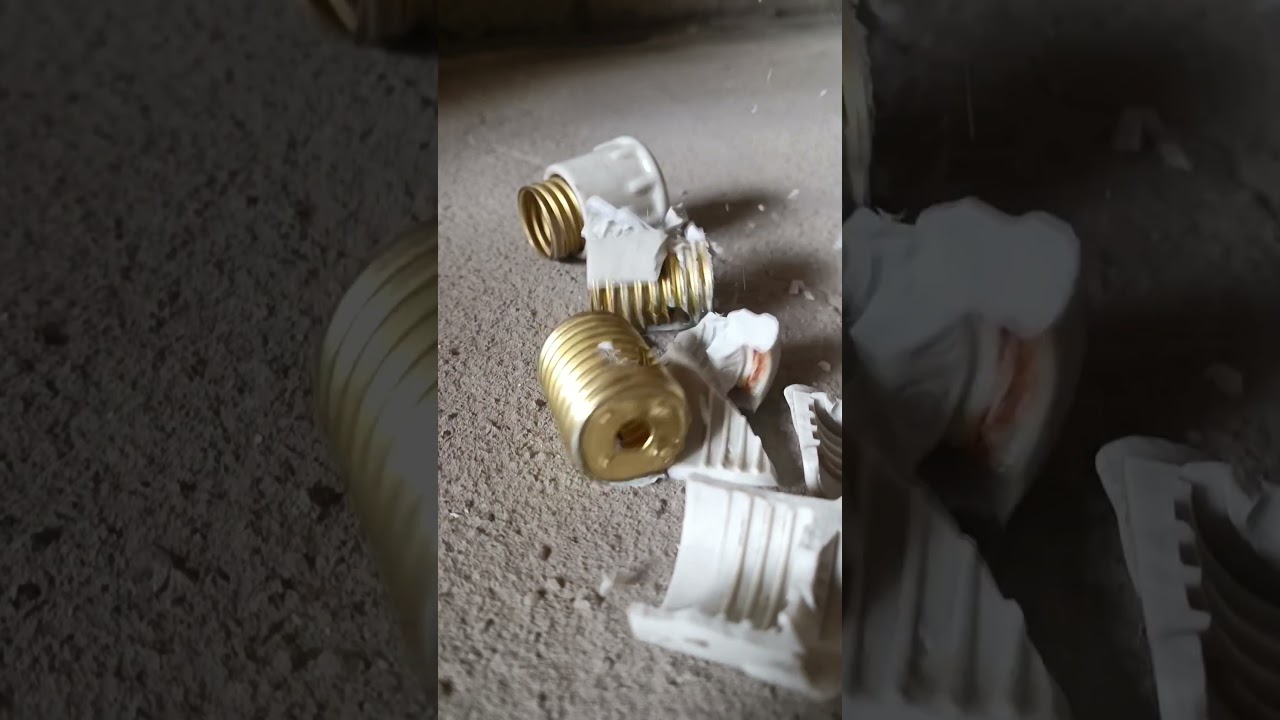 Hidden Metal Inside Old Fuses! #satisfying #howto #lifehack #oddlysatisfying #recycle #scrapmetal