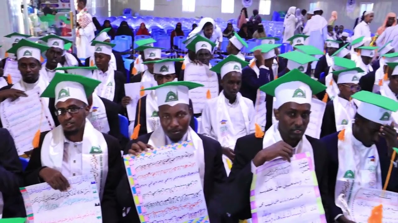Munaasabad lagu dhiirrigelinayay arday dhammeysatay qurxinta farta Carabiga, oo lagu qabtay Muqdisho