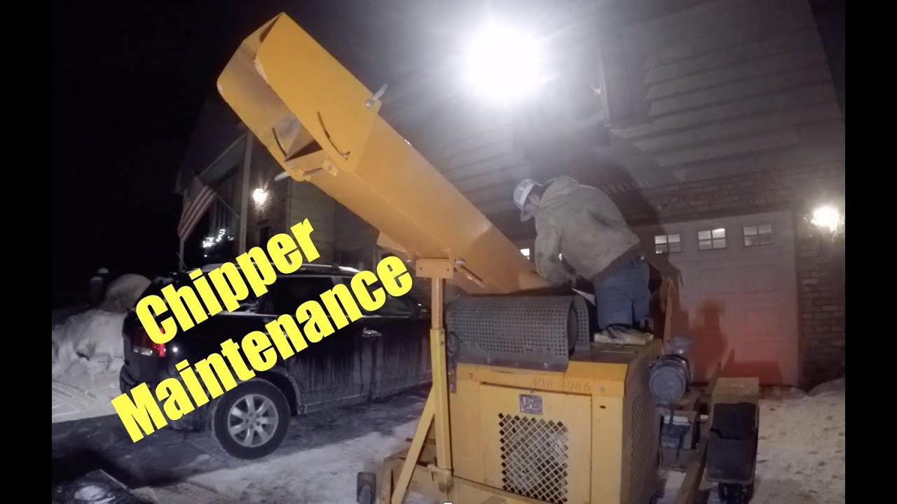 Wood Chipper Maintenance, Chuck and Duck, 2009 Midsouth 4M012