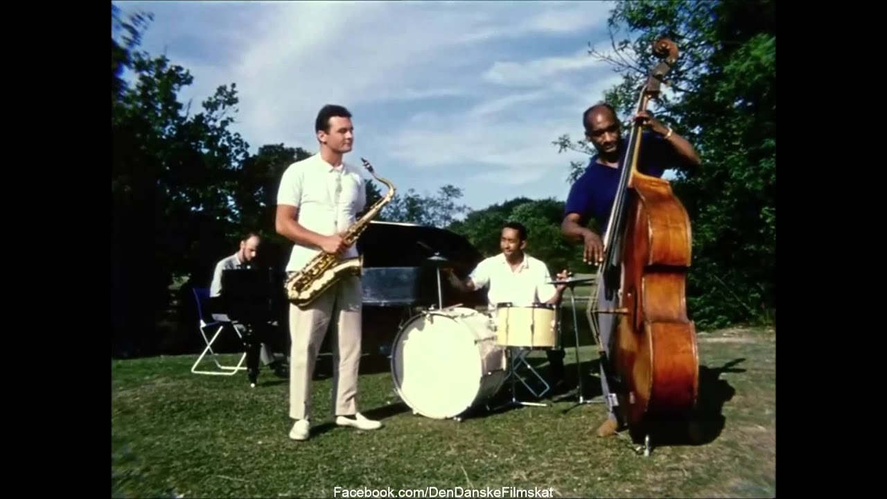 Soldaterkammerater rykker ud (1959) - Ack Värmland du sköna (Stan Getz Quartet)