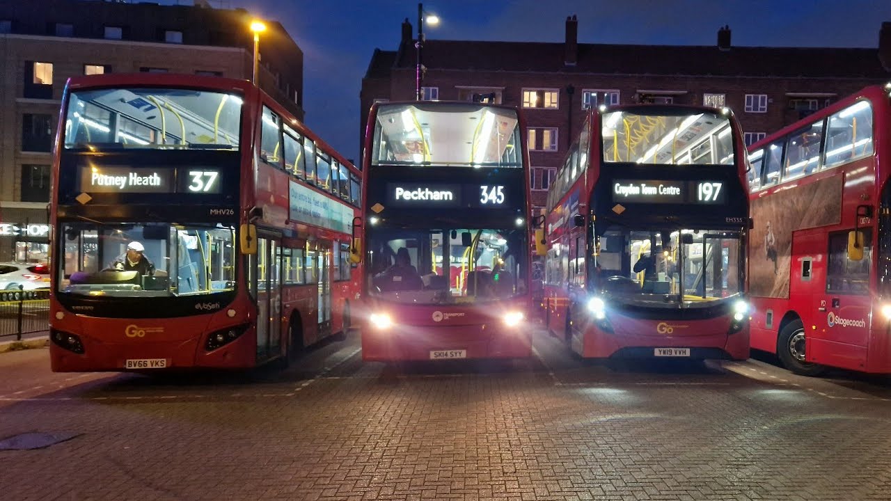 BUSES AT PECKHAM