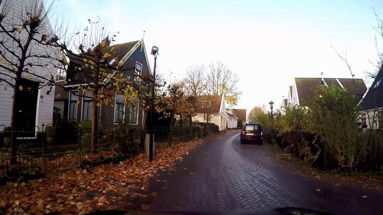 Amsterdam landelijk noord.   Zunderdorp.     31 okt. 2015.