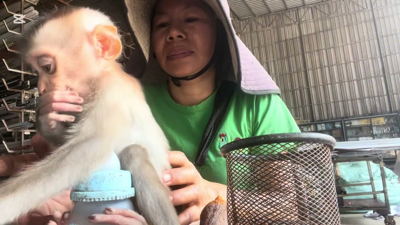 Mary sit and relax with Mommy