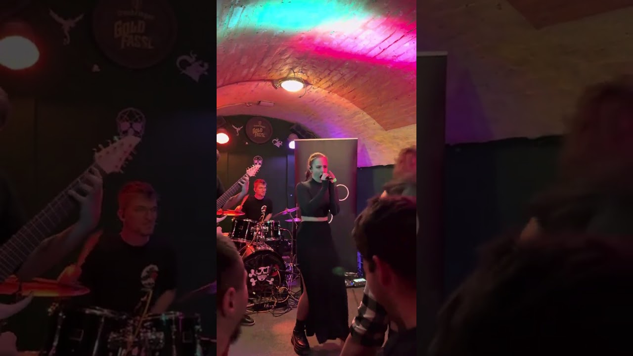 Divent. - Spiritbox Holy Roller Cover Live (2024 - Sárkánybarlang, Pécs)