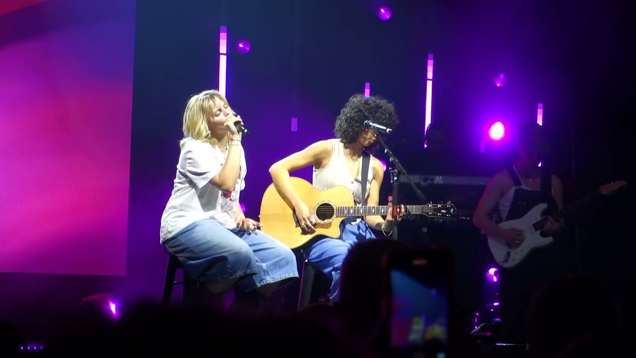 Renee Rapp - Linger (The Cranberries Cover) Live at Roundhouse London 2/03/2024