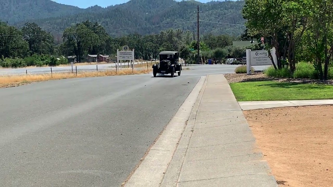 1922 Stanley Steamer “Puffer”