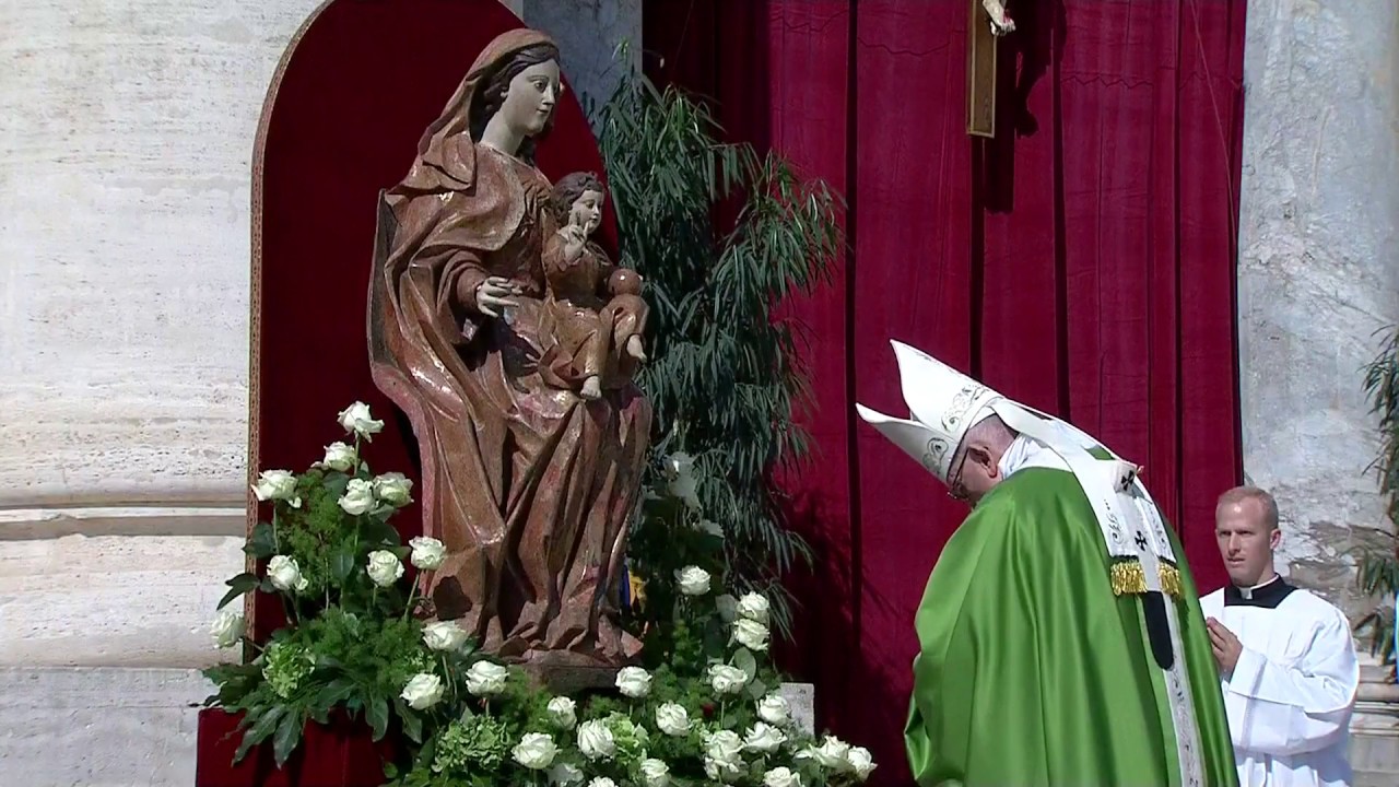 Chanting of the Sub Tuum Praesidium, at the Opening of the Synod of XV Bishops 3 October 2018 HD