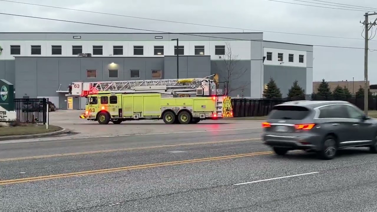 Chicago Fire Department O’Hare At Groot Thrash Facility Near Elk Grove Village