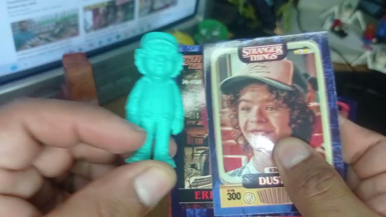 Cards woow stickers stranger things  enero 2026