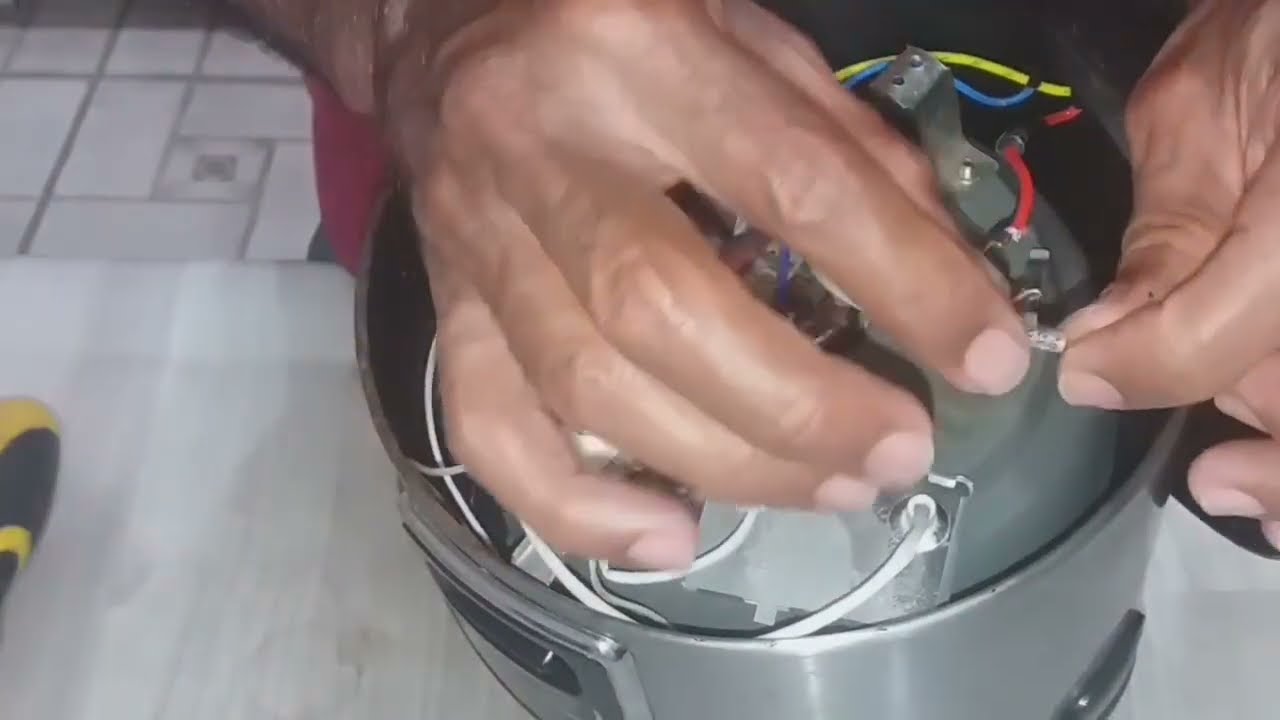 PANELA DE ARROZ NÃO LIGA Conserto | Troca do fusível térmico