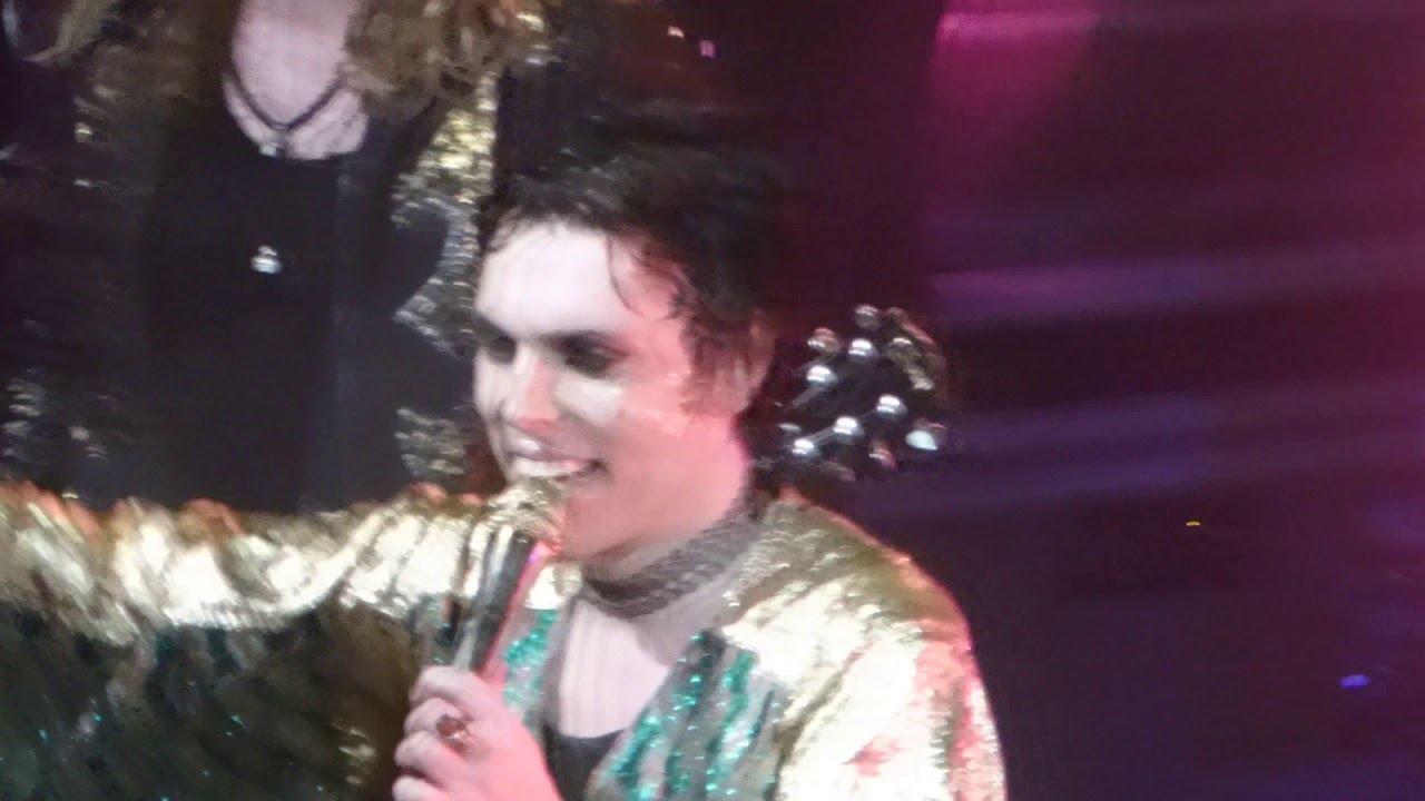 The Struts - Dancing in the Dark live at Rock City, Nottingham 17th Feb 2019