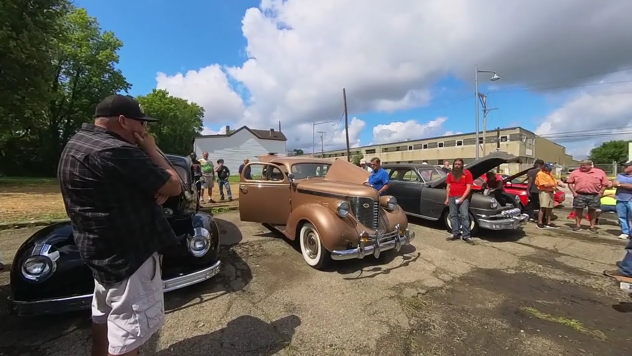 1938 Desoto S5 Coupe 5,800 Original miles - Auction Price