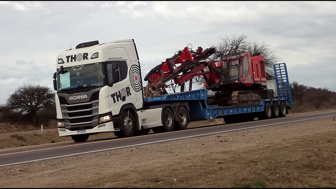 CAMIONES EN LA PAMPA 50