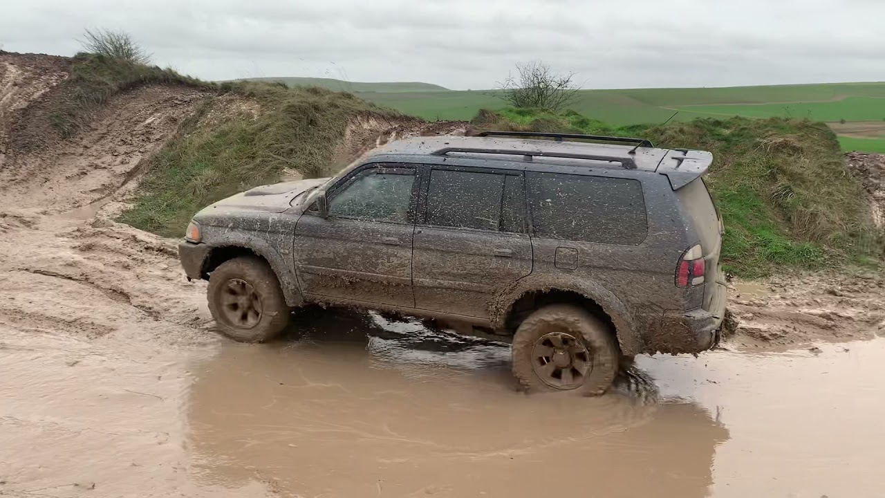 Mitsubishi Shogun sport 2.5 off-roading Wiltshire