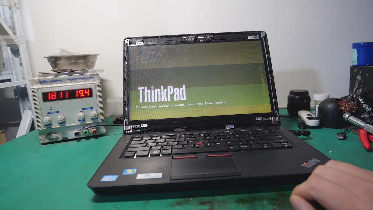 如何用3毛钱修复thinkpad屏幕显示异常故障？