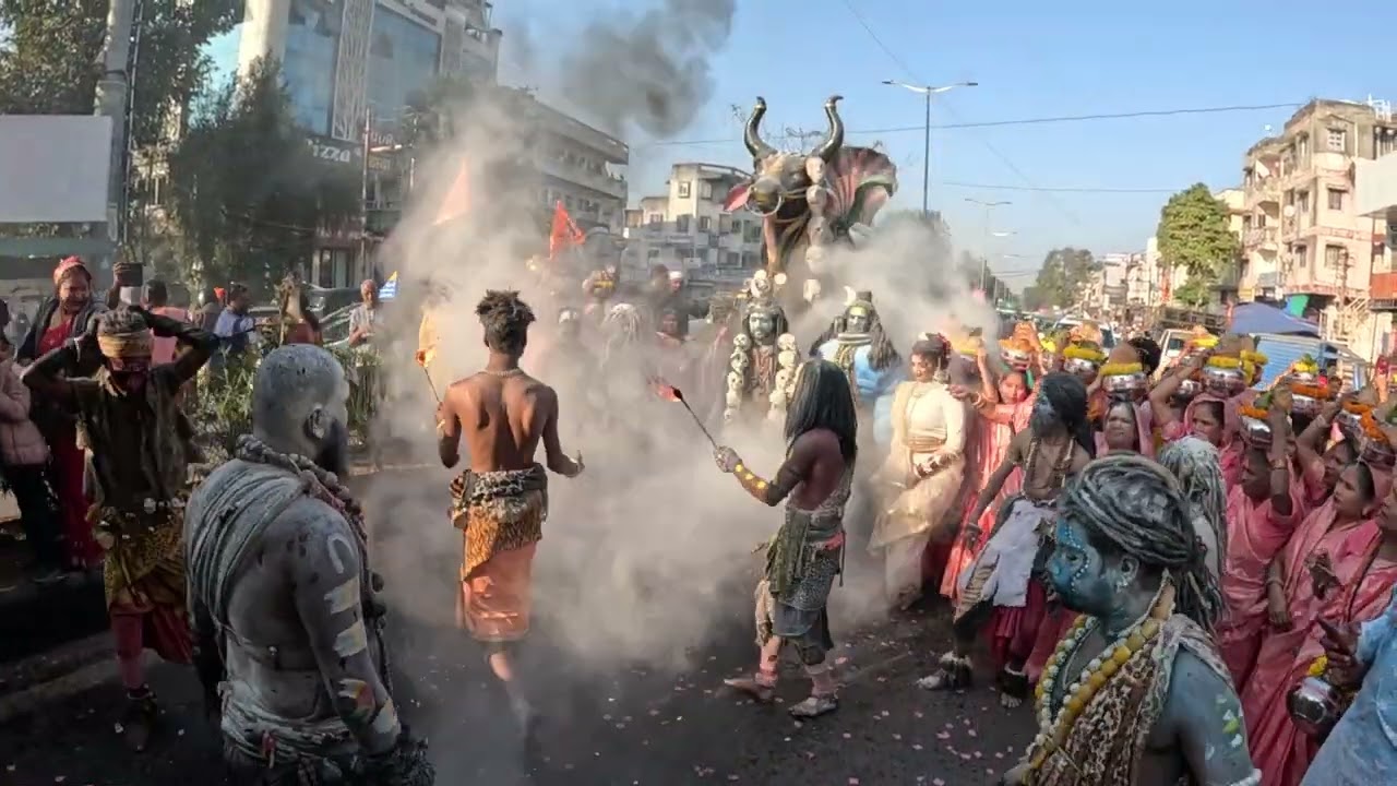 वडोदरा गुजरात से महापुराण कथा कलश यात्रा में अघोरियों ने मचाया तांडव नृत्य । Pradeep Mishra Katha ।