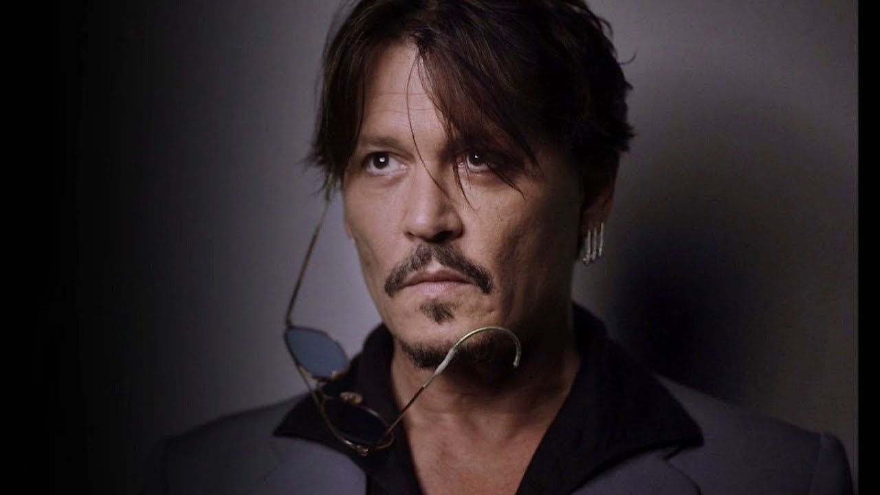 A star for our star from Frenchdeppheads: happy Birthday Johnny Depp